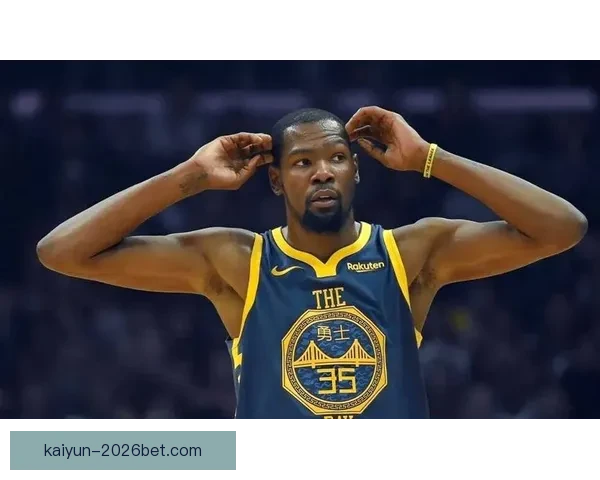 杜兰特谈破防秘诀：底线与三分跑位创造空间显威力